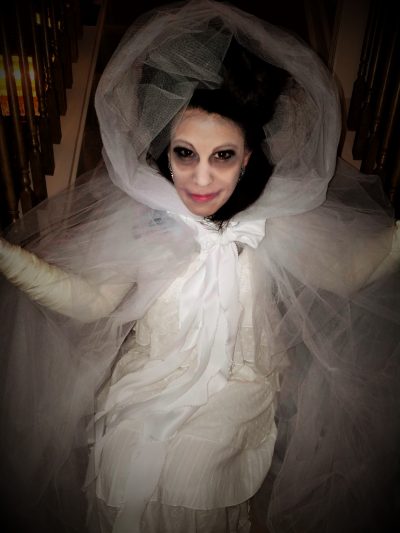 last minute women's DIY victorian ghost costume