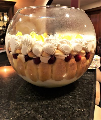 1 Fast and Easy Trifle Recipe Your Guests Will Love